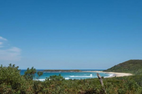 Spacious Luxurious Beach Home, Catherine Hill Bay
